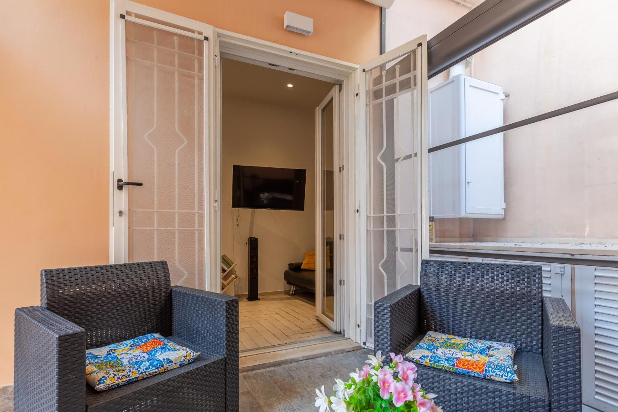 Caracalla Apartament With Garden